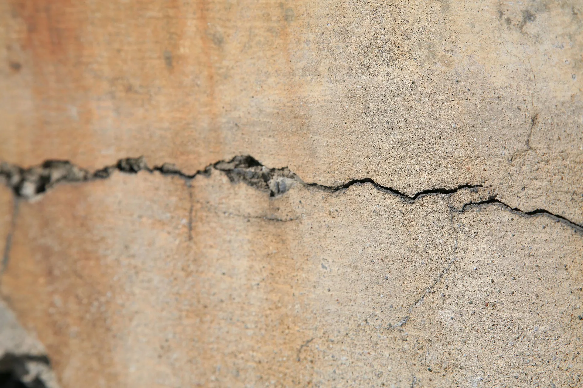Avoid Water Damage in Your Foundation Avoid Water Damage in Your Foundation
