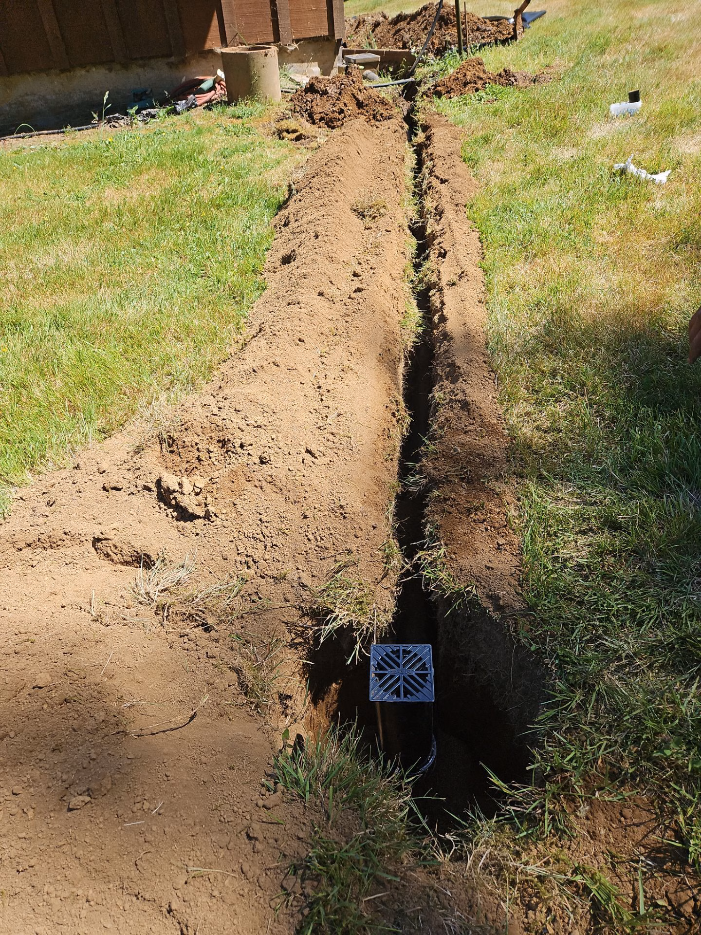 Professional French Drain Installation Services, across the Portland Metro, Oregon Coast & Surrounding Areas.